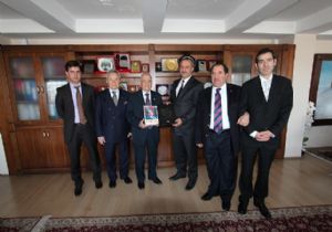 Özal'a Erzurum vefası